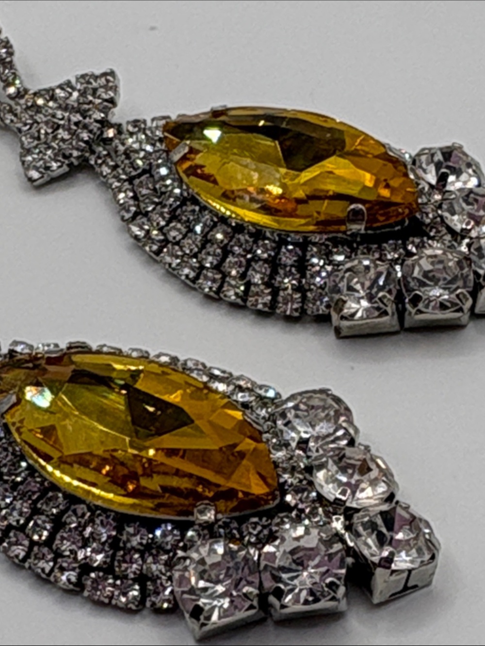 Yellow & White Austrian Crystal Earrings 3” long NWOTS - Picture 5 of 8